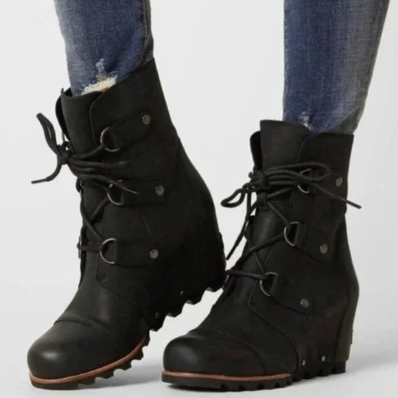 black wedge sorel